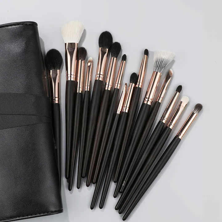 فرشاة مكياج 15 احترافية بيضاء فاخرة  White Luxury Makeup Brushes