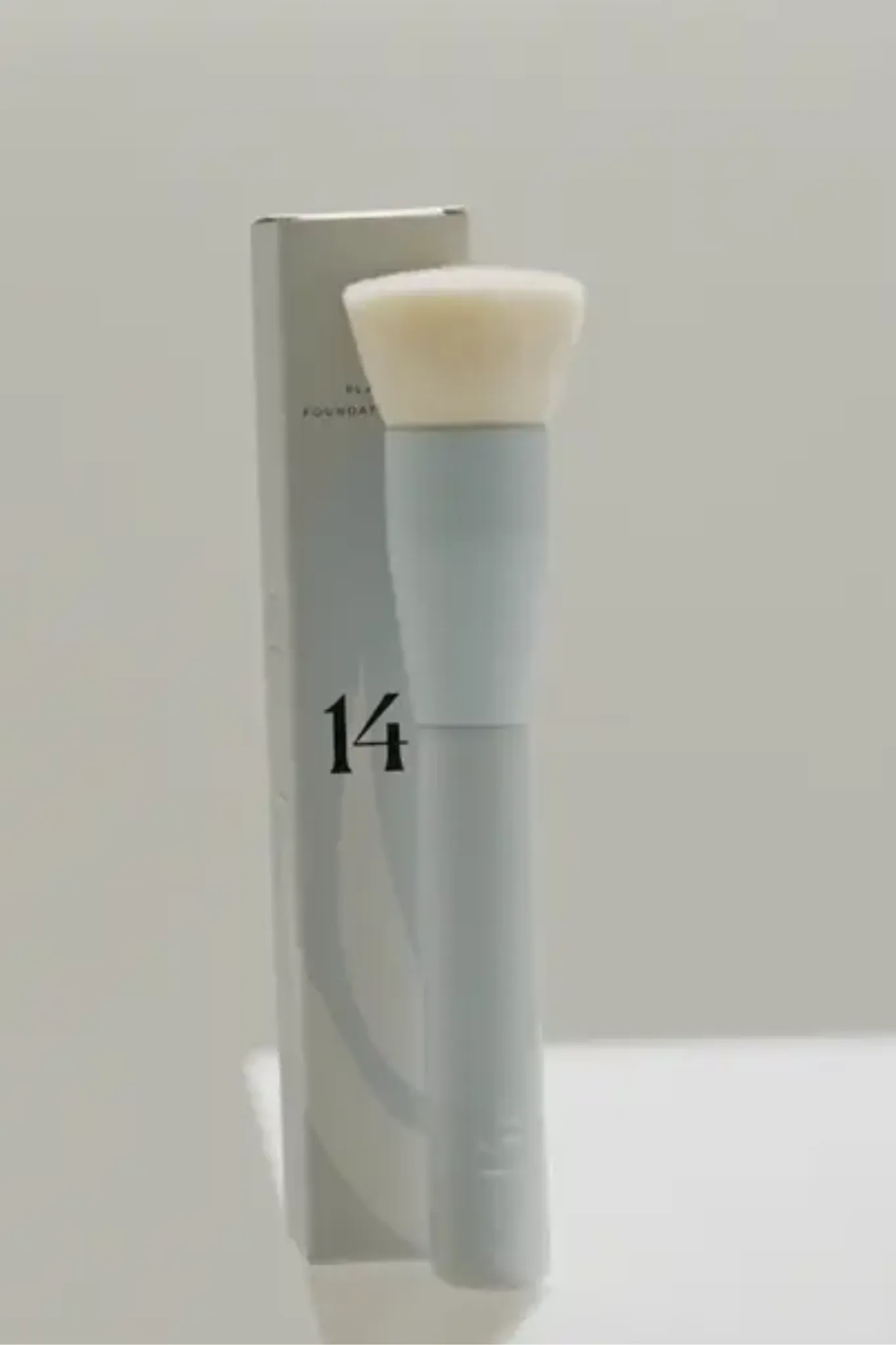 Flat Top Foundation Brush