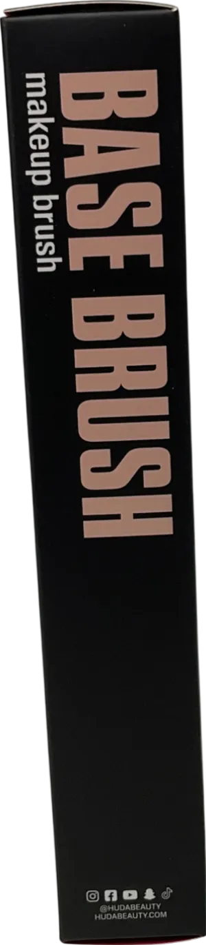 Huda Beauty Basebrush One size